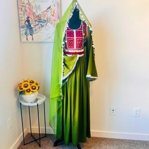 Indian dress in fashionable color, size M